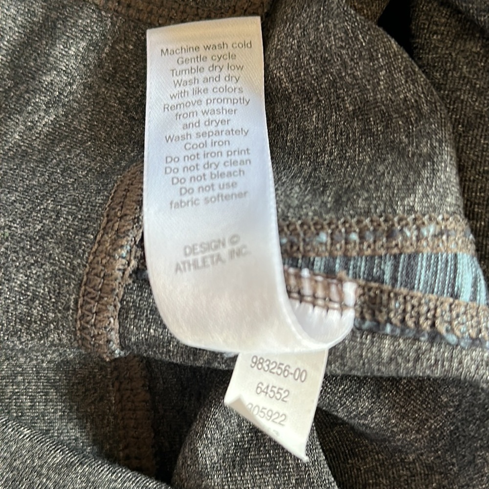 Athleta Splits Revelation Cropped Capri Leggings Gray Blue XS - Picture 11 of 13